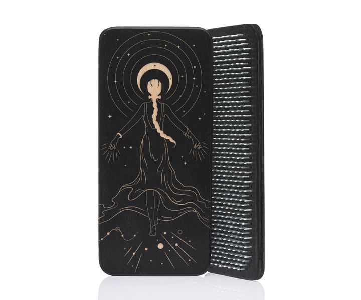 Board sadhu Design Meeting with Self #112 copper nails distance between nails 8 mm black