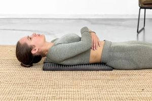 Практика Садху для спины: как правильно лежать? фото